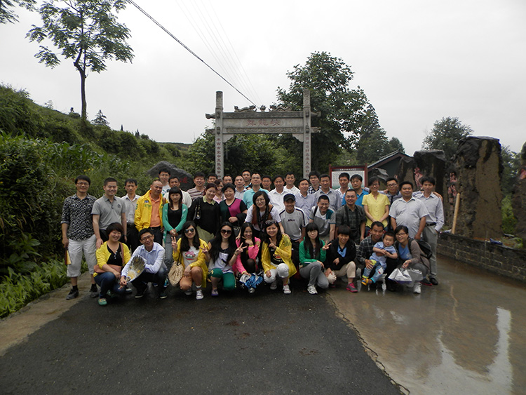tl_files/upload/images/article/about_us/staff/panan02.jpg